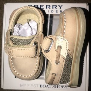 Baby sperry shoes